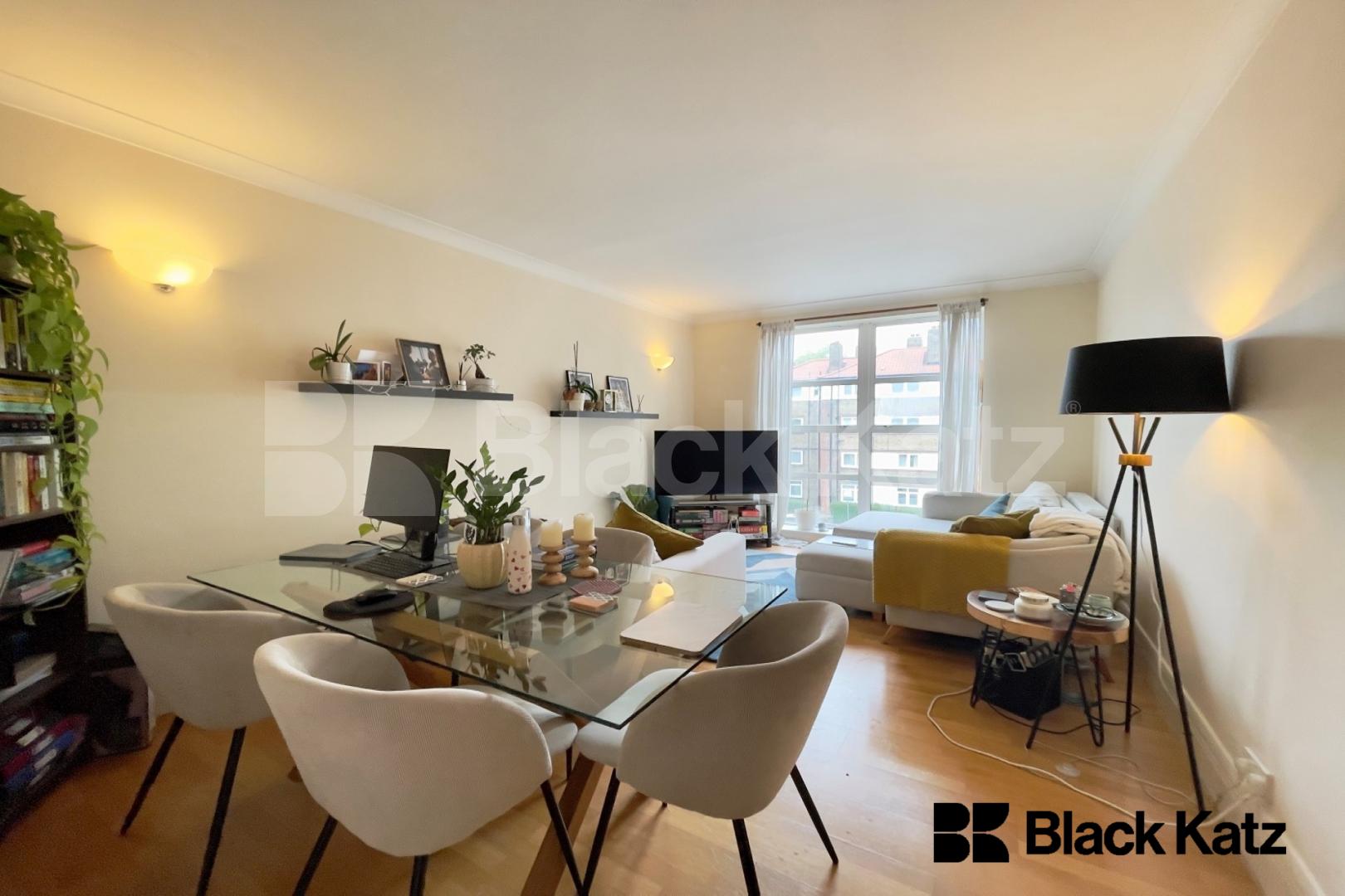Generous dual aspect apartment with private parking 10 The Grange, Bermondsey 